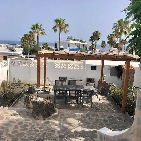 Blue Sea View Apartment